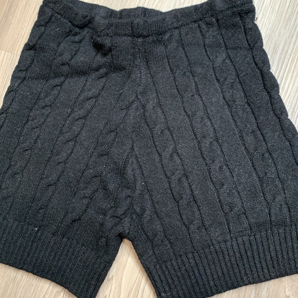 Two pc set - Picture 2 of 2